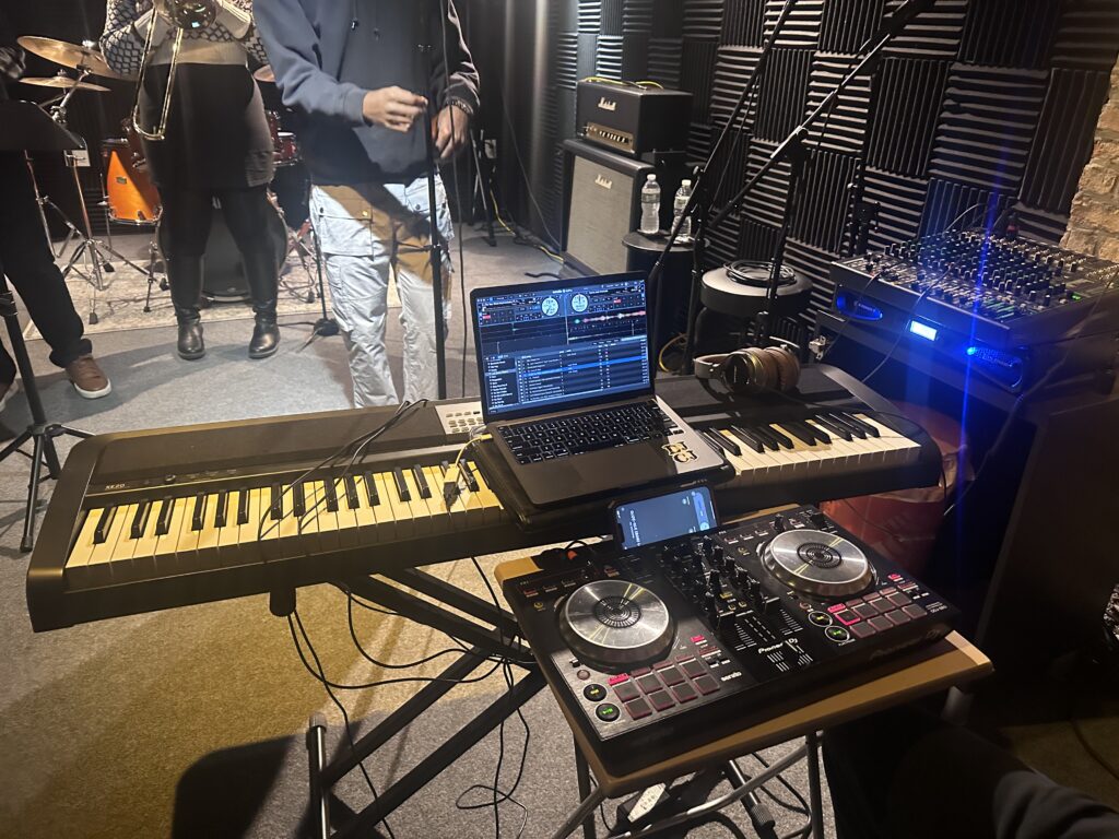 Gramercy Rehearsal Studios DJ setup